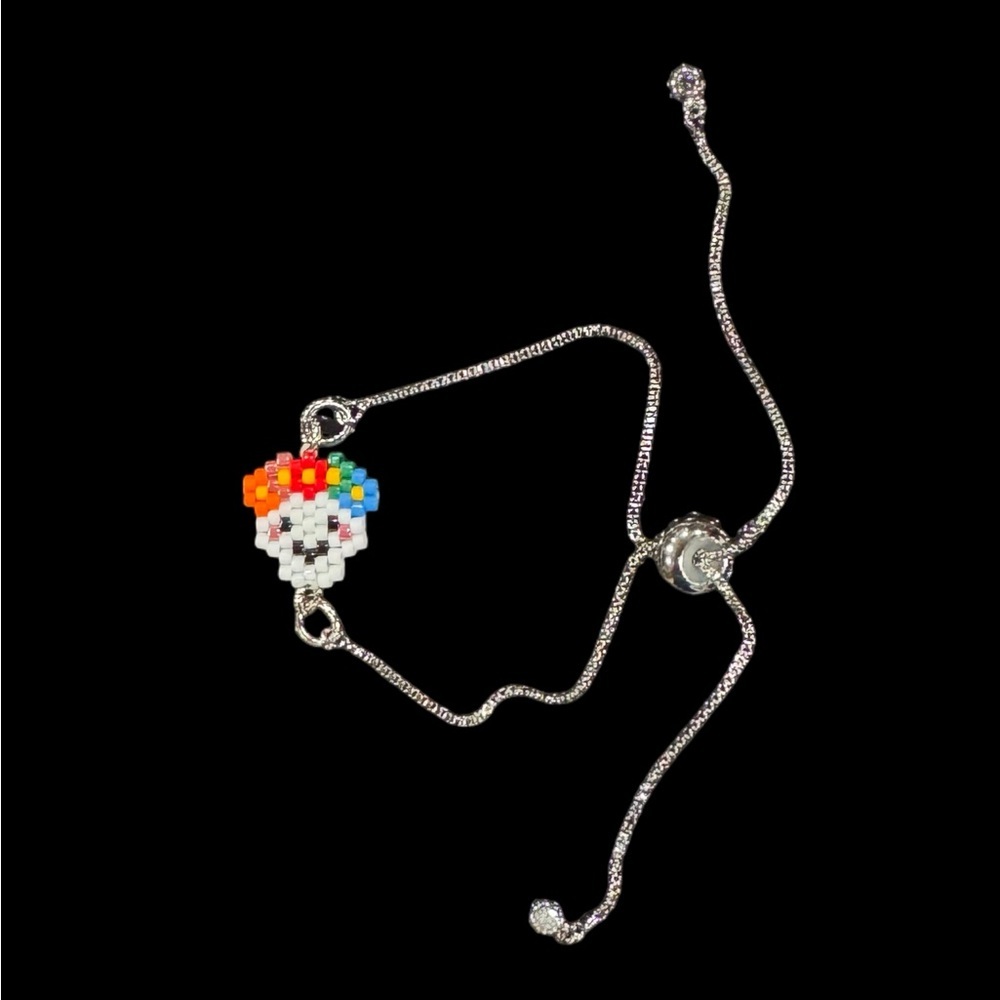 Handcrafted beaded Dia de Los Muertos slider bracelet with tiny colorful skull - Picture 3 of 5